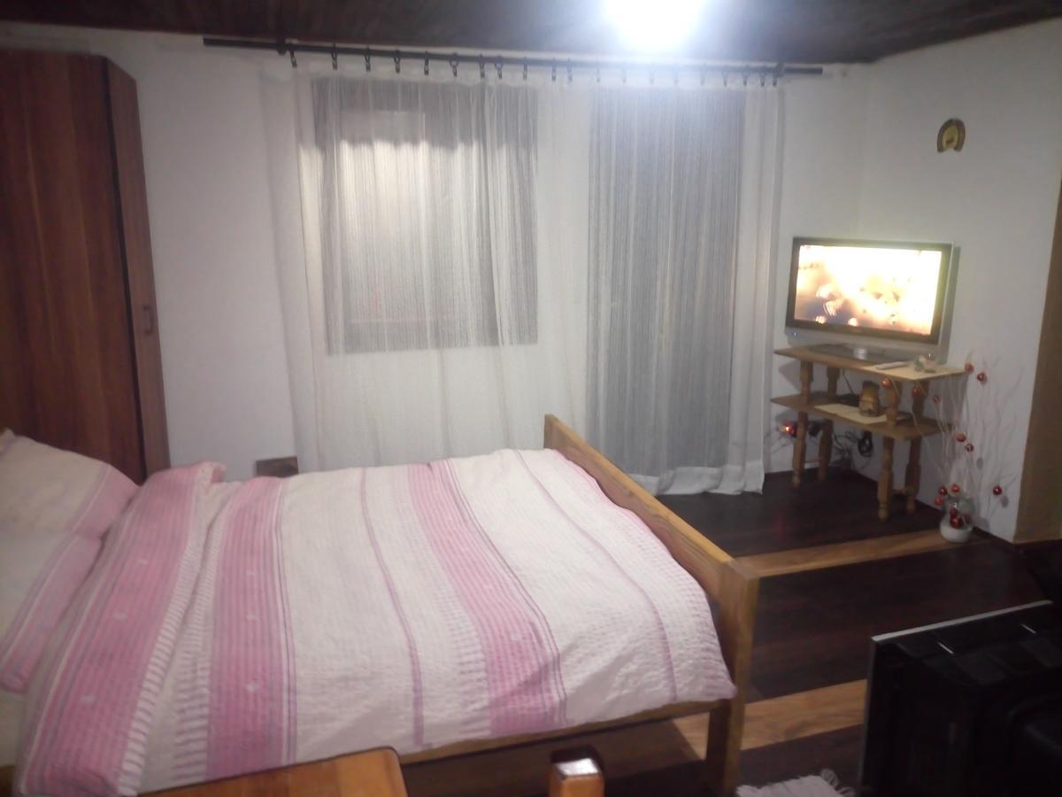 Apartmani Jankovic Vrdnik Buitenkant foto